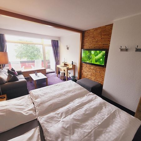 Cobbenrode Berghotel Habbel Und Die Welt Kann Warten מראה חיצוני תמונה