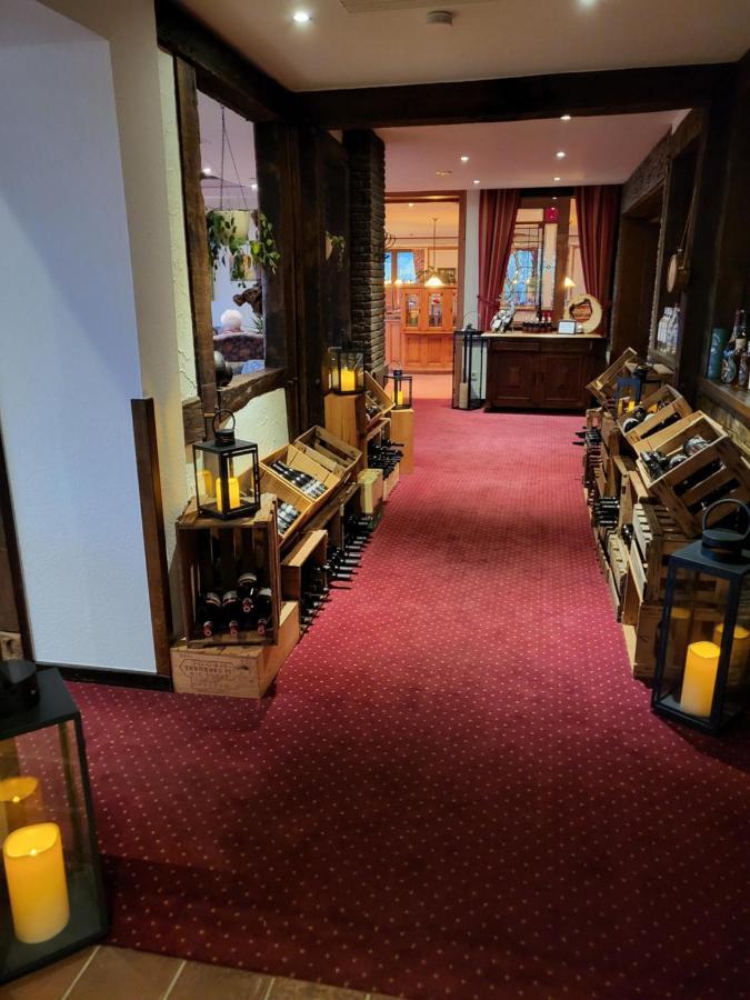 Cobbenrode Berghotel Habbel Und Die Welt Kann Warten מראה חיצוני תמונה